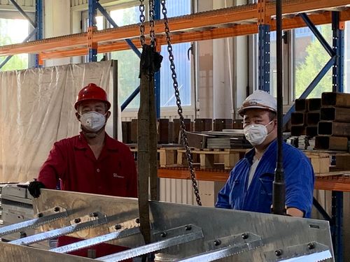 國際品牌公司全面?zhèn)鋺?zhàn)服貿會冬季運動專題展